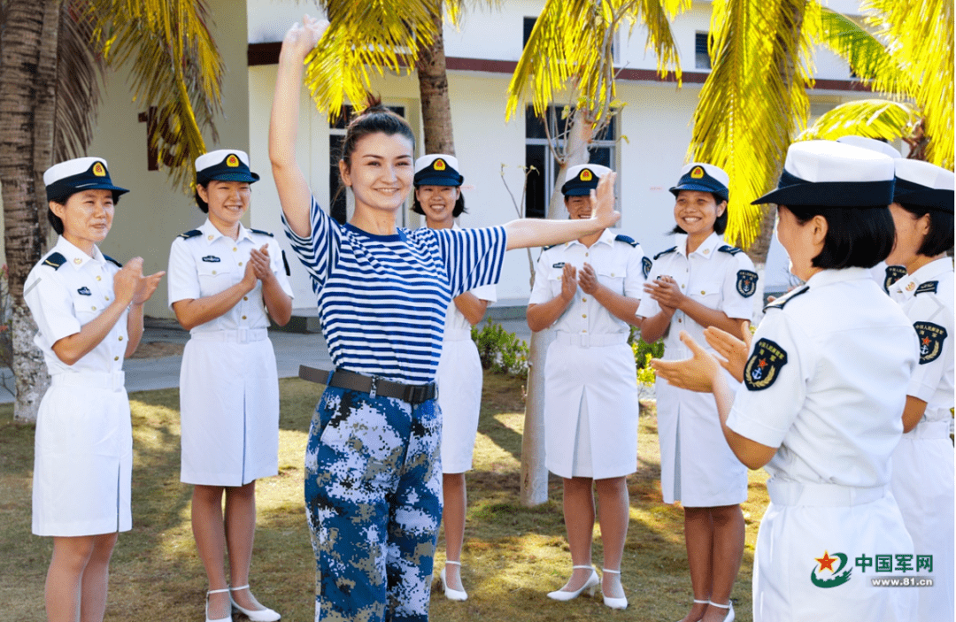慶祝人民海軍70周年,向海圖強(qiáng),致敬四級(jí)軍士長巾幗英雄,致敬四級(jí)軍士長巾幗英雄,慶祝人民海軍70周年——向海圖強(qiáng)之路